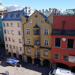 Happ Hotel
