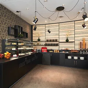 酒店 Leonardo West