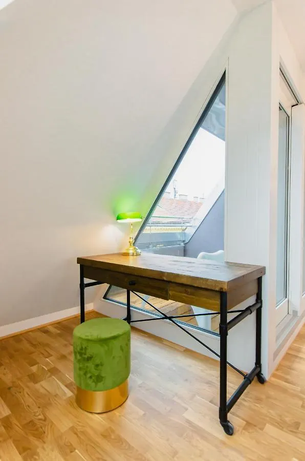 Grand Quarters City Residence Vienna Austria