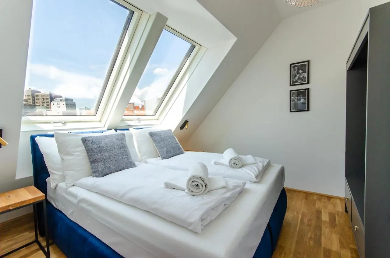 Grand Quarters City Residence Vienna 2*,