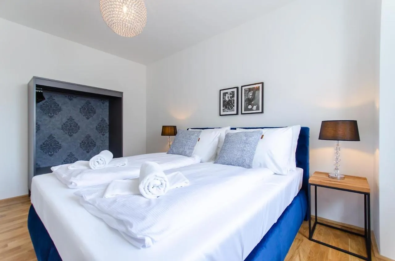 Grand Quarters City Residence Vienna 2*,  Austria